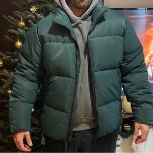 Abercrombie & Fitch men’s ultra puffer